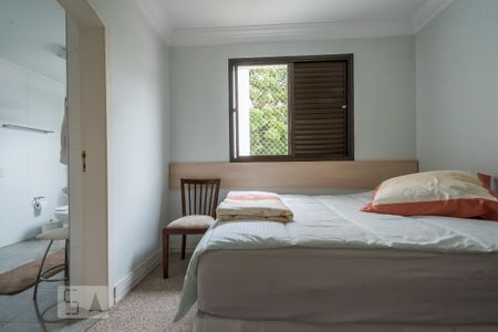 Apartamento para alugar com 147m², 3 quartos e 2 vagas Apartamento para alugar com 147m², 3 quartos e 2 vagasSuíte 2