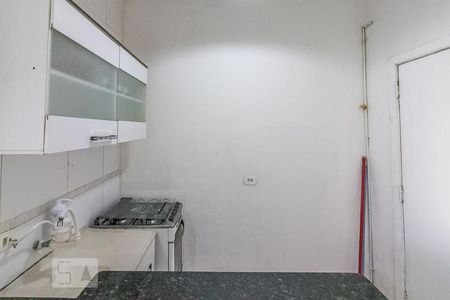 Cozinha de kitnet/studio à venda com 1 quarto, 30m² em Bela Vista, São Paulo