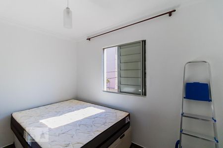 Quarto 2 de apartamento para alugar com 2 quartos, 41m² em Jardim Casa Pintada, São Paulo