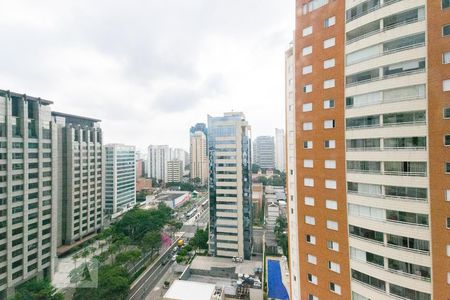 Vista de apartamento para alugar com 2 quartos, 72m² em Indianópolis, São Paulo