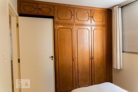 Apartamento à venda com 124m², 3 quartos e 1 vagaQuarto 2