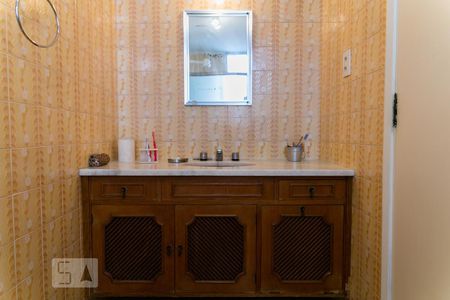 Apartamento à venda com 124m², 3 quartos e 1 vagaBanheiro da Suíte