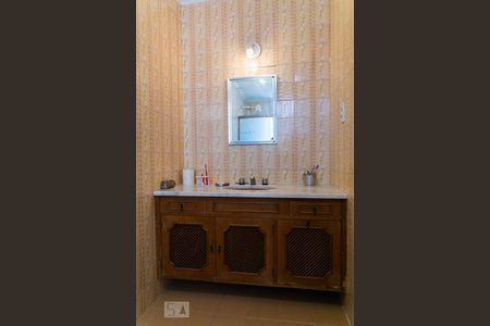 Apartamento à venda com 124m², 3 quartos e 1 vagaBanheiro da Suíte