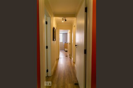 Apartamento à venda com 124m², 3 quartos e 1 vagaCorredor