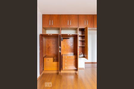 Apartamento para alugar com 75m², 2 quartos e 1 vagaQuarto 1