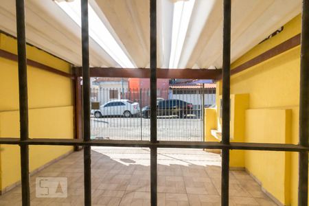 Casa para alugar com 70m², 2 quartos e 2 vagasVista sala