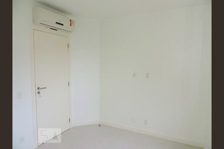 Quarto 2 de apartamento para alugar com 3 quartos, 84m² em Córrego Grande, Florianópolis