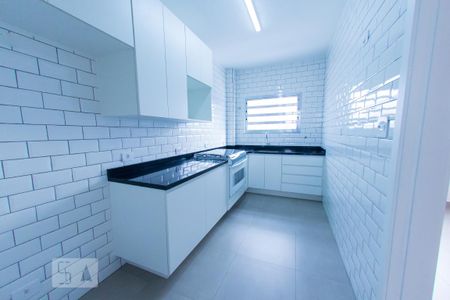 Apartamento para alugar com 55m², 2 quartos e 1 vaga Apartamento para alugar com 55m², 2 quartos e 1 vagaCozinha