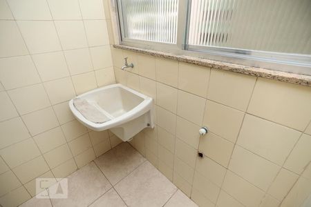 Apartamento à venda com 85m², 3 quartos e 1 vagaÁrea de Serviço