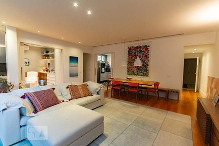 Apartamento à venda com 135m², 2 quartos e 1 vagaSala