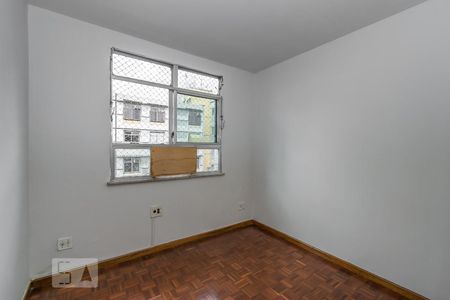 Quarto 2 de apartamento para alugar com 3 quartos, 80m² em Irajá, Rio de Janeiro