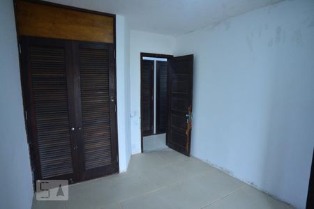 Casa à venda com 220m², 4 quartos e 2 vagasQuarto 2