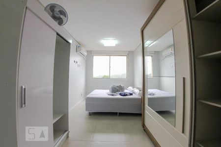Quarto de apartamento à venda com 1 quarto, 53m² em Jardim Itu Sabará, Porto Alegre