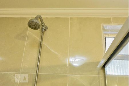 Apartamento para alugar com 69m², 2 quartos e 1 vagaBanheiro 02