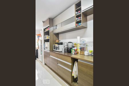 Apartamento para alugar com 69m², 2 quartos e 1 vagaCozinha