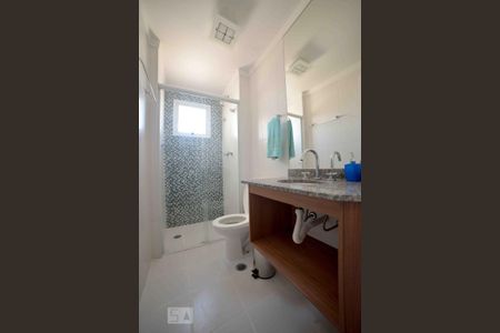 Apartamento à venda com 61m², 2 quartos e 1 vaga Apartamento à venda com 61m², 2 quartos e 1 vagaBanheiro Social