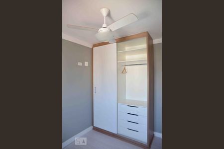 Apartamento à venda com 61m², 2 quartos e 1 vaga Apartamento à venda com 61m², 2 quartos e 1 vagaQuarto 1 - Armários