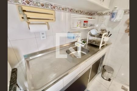 Apartamento para alugar com 90m², 3 quartos e sem vagaCozinha