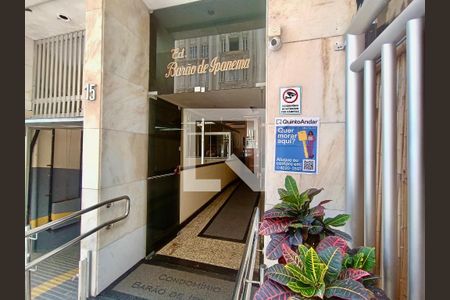 Apartamento para alugar com 90m², 3 quartos e sem vagaFachada com placa QA