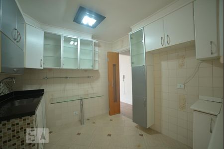 Cozinha de apartamento para alugar com 2 quartos, 55m² em Vila Mariana, São Paulo
