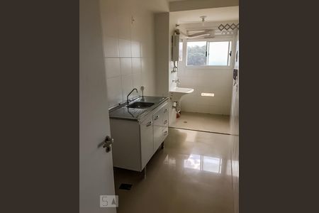 Cozinha de apartamento para alugar com 2 quartos, 45m² em Jardim Las Vegas, Guarulhos