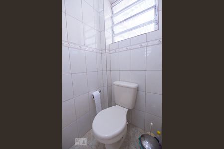 Casa para alugar com 60m², 2 quartos e 1 vagaBanheiro de Serviço