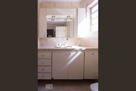 Casa para alugar com 60m², 2 quartos e 1 vagaBanheiro Social