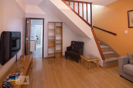 Sala de casa para alugar com 2 quartos, 60m² em Alto da Lapa, São Paulo