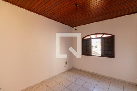Casa à venda com 185m², 4 quartos e 2 vagasQuarto 2