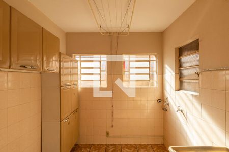 Casa à venda com 185m², 4 quartos e 2 vagasÁrea de Serviço