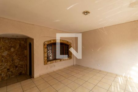 Casa à venda com 185m², 4 quartos e 2 vagasGaragem 