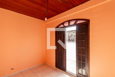 Casa à venda com 185m², 4 quartos e 2 vagasQuarto 1