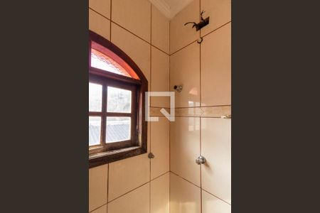 Casa à venda com 185m², 4 quartos e 2 vagasBanheiro 