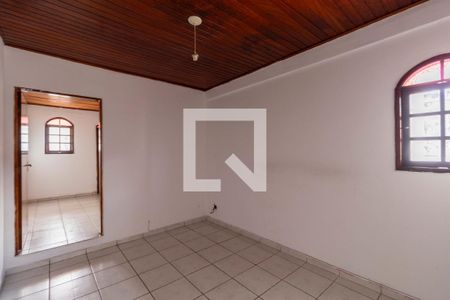 Casa à venda com 185m², 4 quartos e 2 vagasQuarto 3