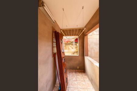 Casa à venda com 185m², 4 quartos e 2 vagasVaranda 