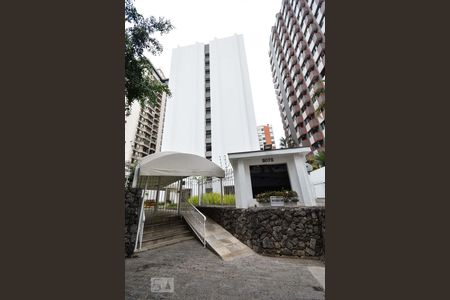 Studio para alugar com 30m², 1 quarto e 1 vagaFachada