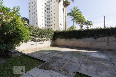 Apartamento para alugar com 65m², 2 quartos e 1 vagaQuadra