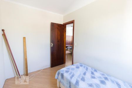 Quarto 2 de apartamento para alugar com 2 quartos, 65m² em Vila Albertina, São Paulo