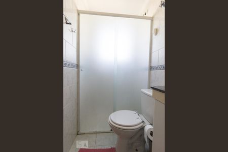 Banheiro de apartamento para alugar com 2 quartos, 65m² em Vila Albertina, São Paulo