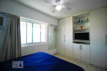 Quarto de apartamento à venda com 1 quarto, 70m² em Recreio dos Bandeirantes, Rio de Janeiro