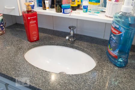 Apartamento à venda com 60m², 2 quartos e 1 vaga Apartamento à venda com 60m², 2 quartos e 1 vagabanheiro