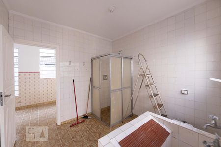 Casa à venda com 300m², 3 quartos e 3 vagasÁrea de Serviço e Banheiro 
