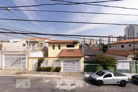 V de casa à venda com 3 quartos, 300m² em Vila Zelina, São Paulo