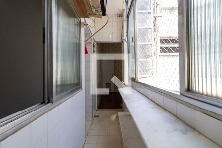 Apartamento à venda com 100m², 3 quartos e sem vagaÁrea de serviço