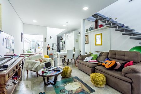Sala de casa à venda com 3 quartos, 140m² em Vila Olímpia, São Paulo