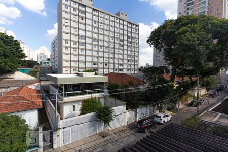 Vista de casa à venda com 3 quartos, 140m² em Vila Olímpia, São Paulo