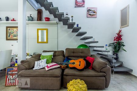 Sala de casa à venda com 3 quartos, 140m² em Vila Olímpia, São Paulo