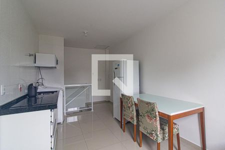 Sala/Cozinha de kitnet/studio para alugar com 1 quarto, 35m² em Bairro Alto, Curitiba