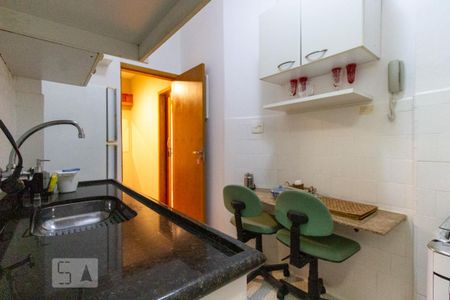 Apartamento à venda com 100m², 3 quartos e sem vaga Apartamento à venda com 100m², 3 quartos e sem vagaCozinha