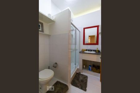 Apartamento à venda com 100m², 3 quartos e sem vaga Apartamento à venda com 100m², 3 quartos e sem vagaBanheiro Suite / Corredor